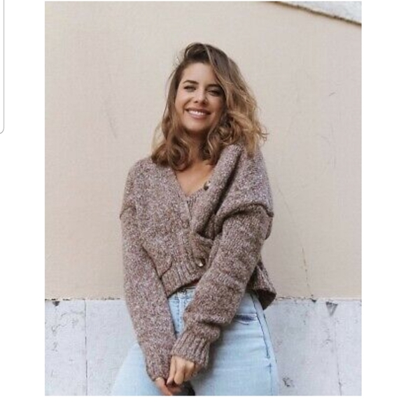 Zara Cropped Cardigan - Picture 2 of 14